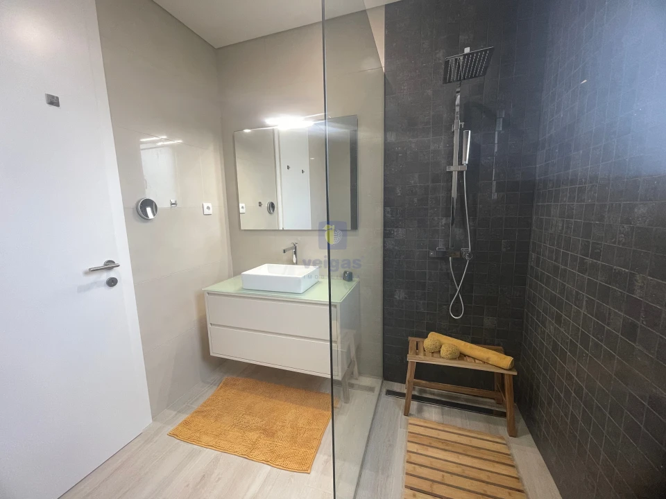 Moradia T4 para Venda em Caldas da Rainha - Santo Onofre e Serra do Bouro Foto 19