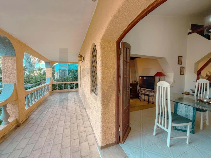 Moradia T3 para Venda em Quelfes Foto 37