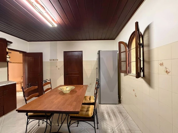 Moradia T3 para Venda em Quelfes Foto 14