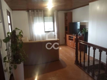 Moradia T4 para Venda em Perre