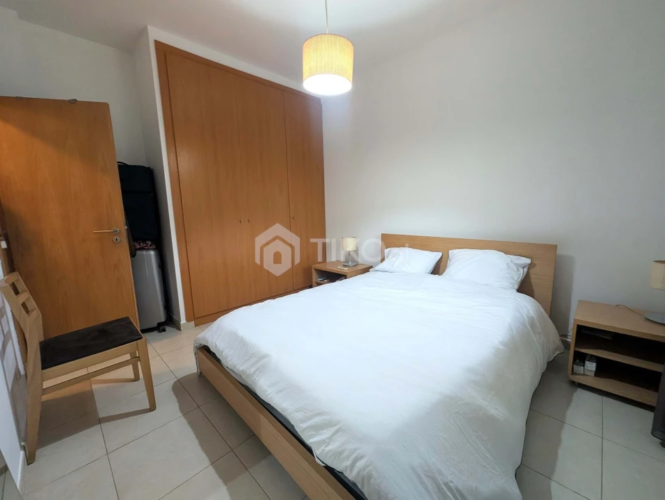 Apartamento T1 para Arrendamento em Quinta do Anjo Foto 12
