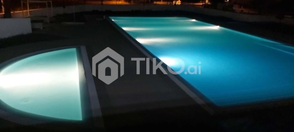 Apartamento T1 para Arrendamento em Quinta do Anjo Foto 4