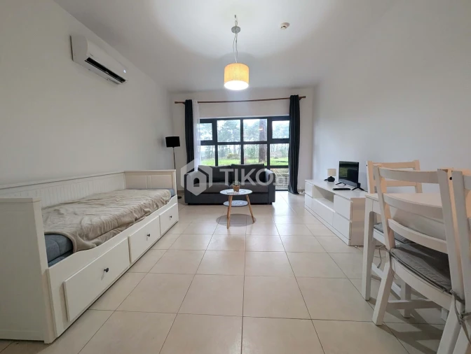Apartamento T1 para Arrendamento em Quinta do Anjo Foto 1