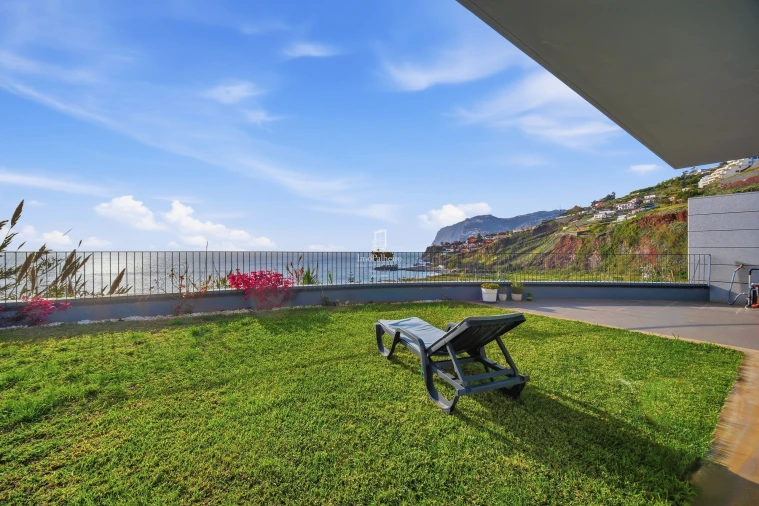 Apartamento T4 para Venda em São Martinho Foto 1