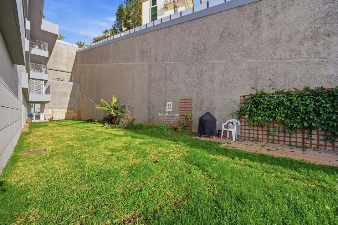 Apartamento T4 para Venda em São Martinho Foto 10