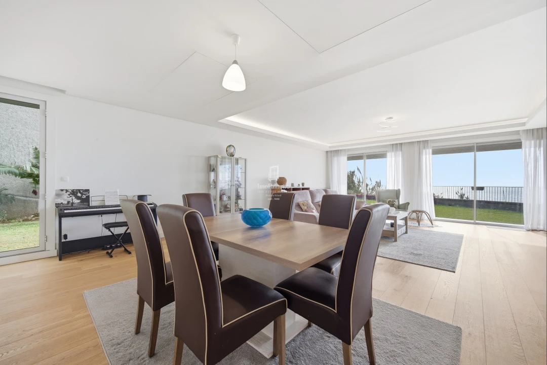 Apartamento T4 para Venda em São Martinho Foto 17