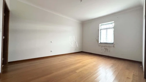 Quinta T10 para Venda em Barbeita