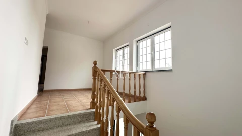 Quinta T10 para Venda em Barbeita