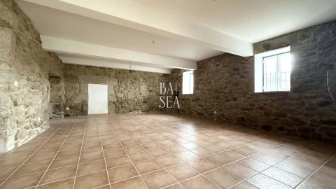 Quinta T10 para Venda em Barbeita