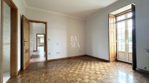 Quinta T10 para Venda em Barbeita