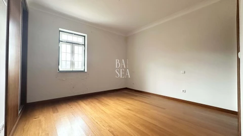 Quinta T10 para Venda em Barbeita