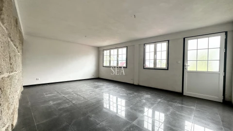 Quinta T10 para Venda em Barbeita