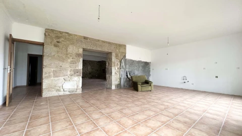 Quinta T10 para Venda em Barbeita