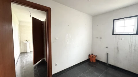 Quinta T10 para Venda em Barbeita