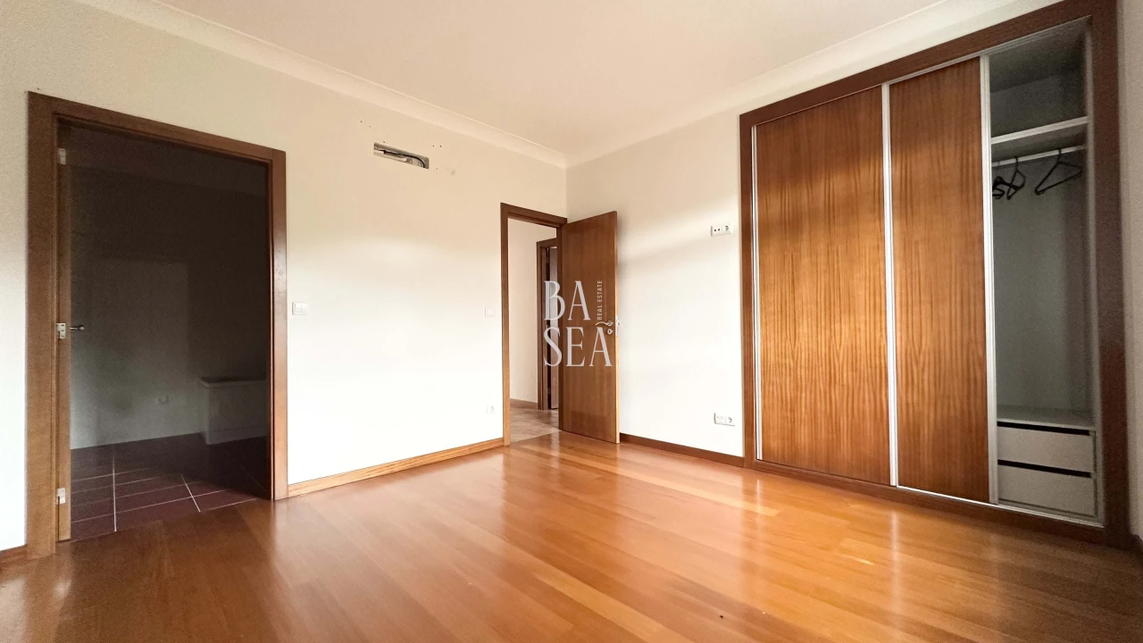 Quinta T10 para Venda em Barbeita Foto 22