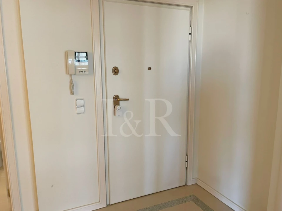 Apartamento T5 para Venda em Campolide Foto 34