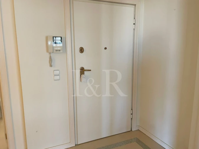 Apartamento T5 para Venda em Campolide Foto 34