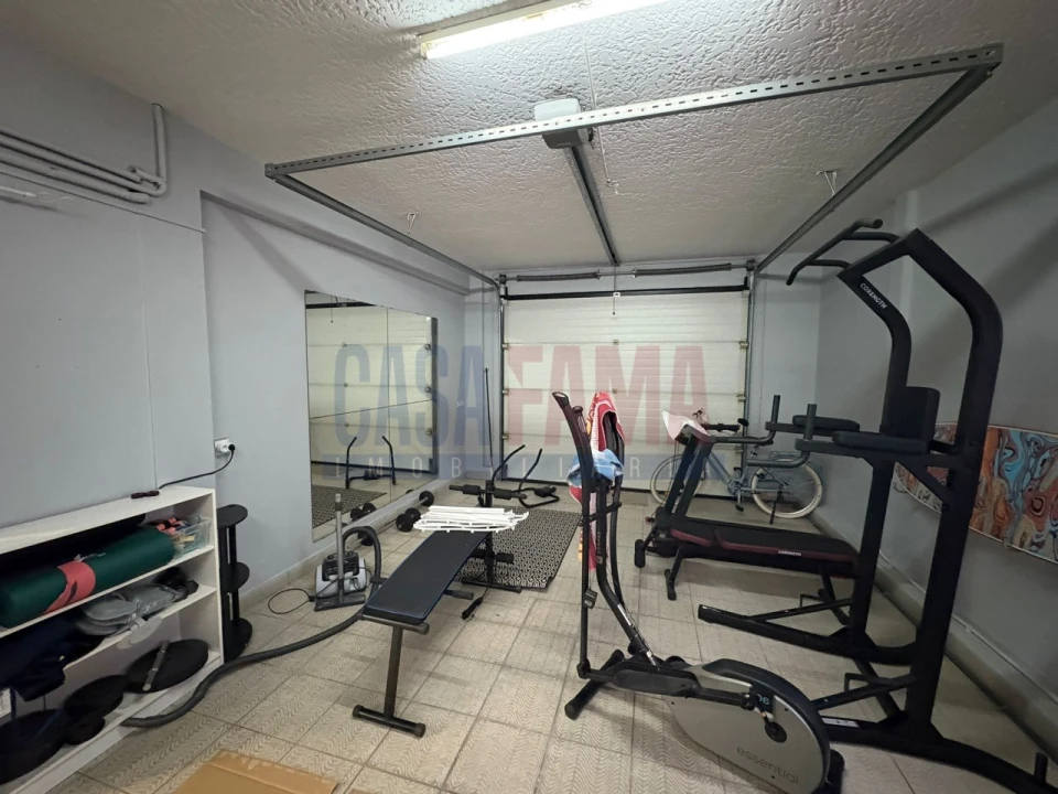 Moradia T4 para Venda em Lago Foto 27