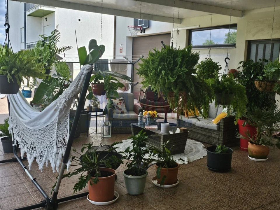 Moradia T4 para Venda em Lago Foto 31