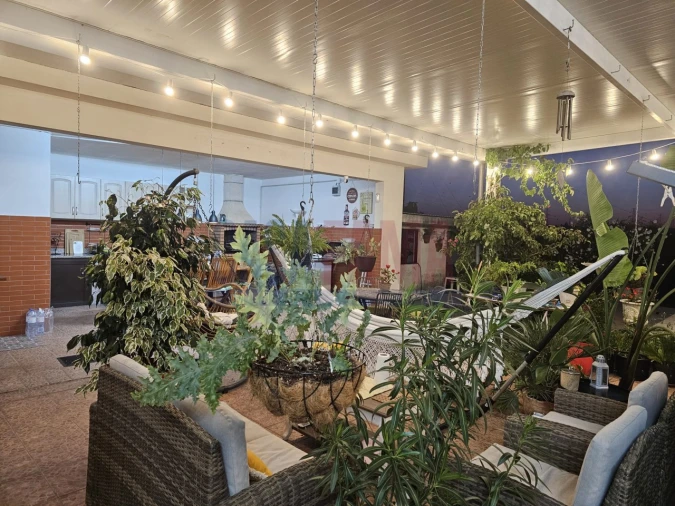 Moradia T4 para Venda em Lago Foto 32