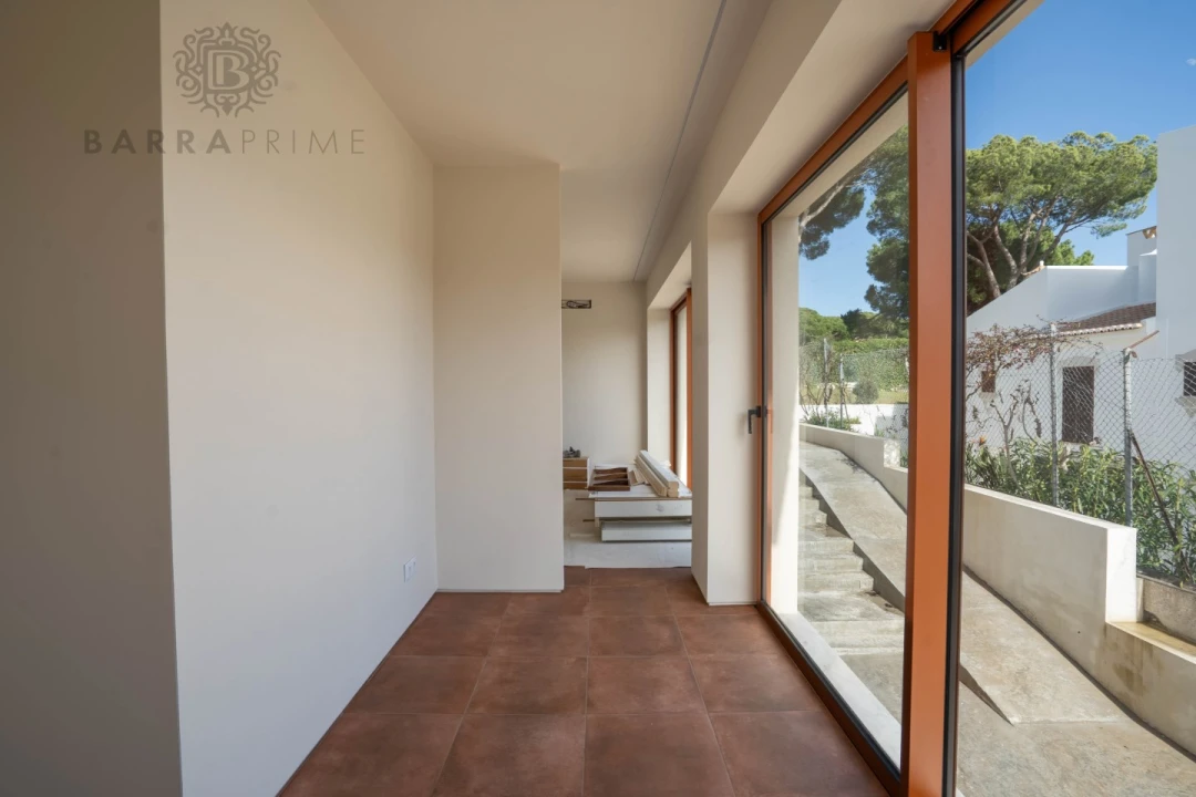 Moradia T4 para Venda em Quarteira Foto 42