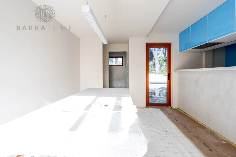 Moradia T4 para Venda em Quarteira Foto 33