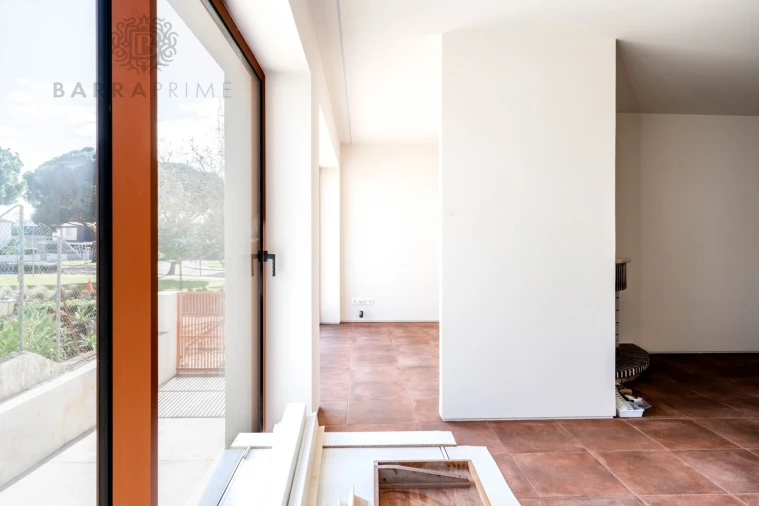 Moradia T4 para Venda em Quarteira Foto 39