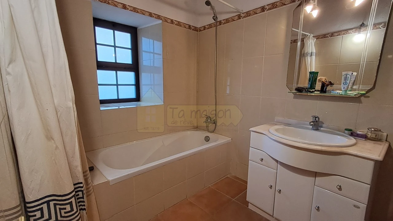 Moradia T2 para Venda em Querença, Tôr e Benafim Foto 12