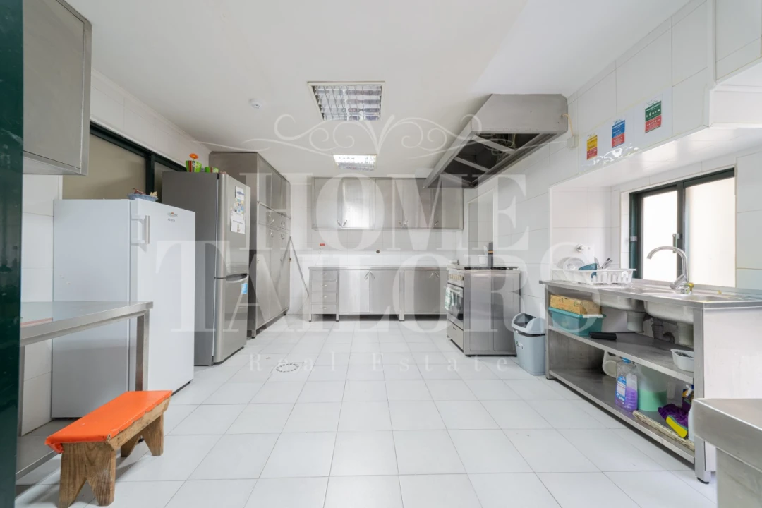 Prédio para Venda em Campo de Ourique Foto 46