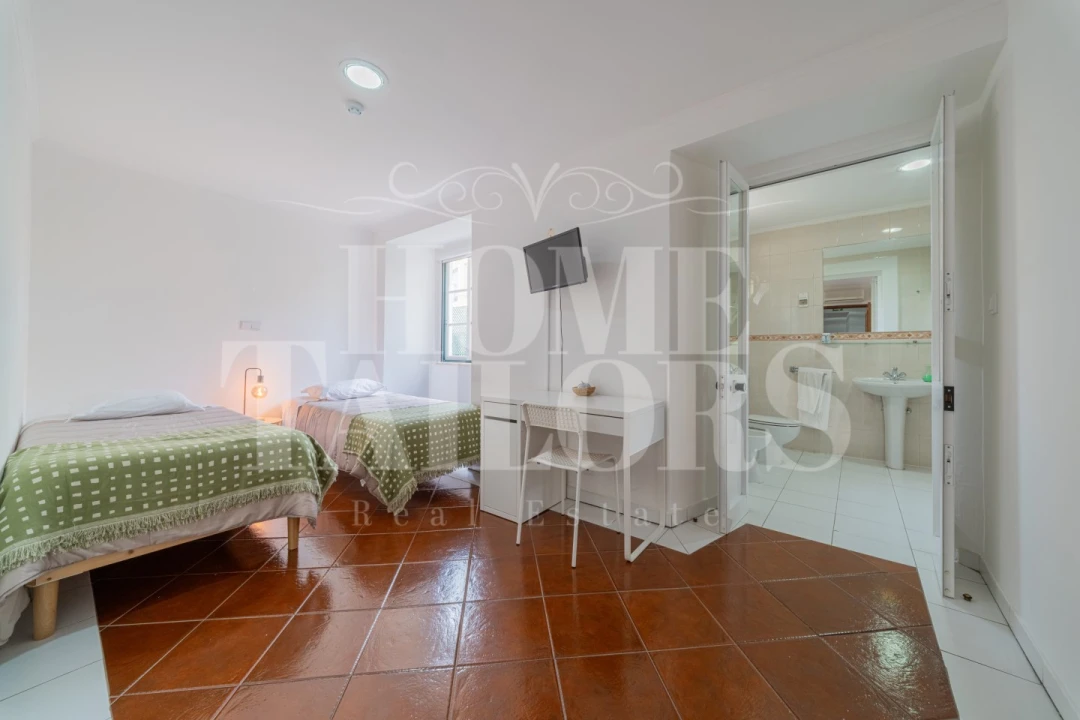 Prédio para Venda em Campo de Ourique Foto 14