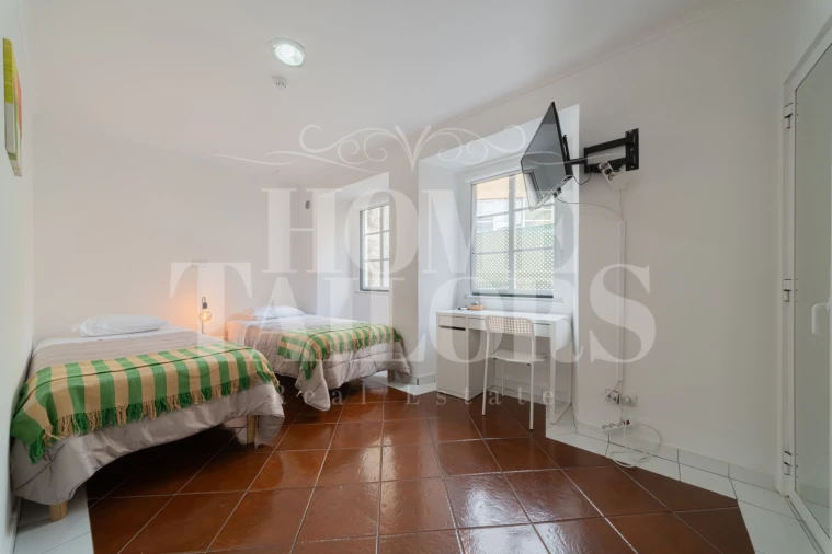 Prédio para Venda em Campo de Ourique Foto 16