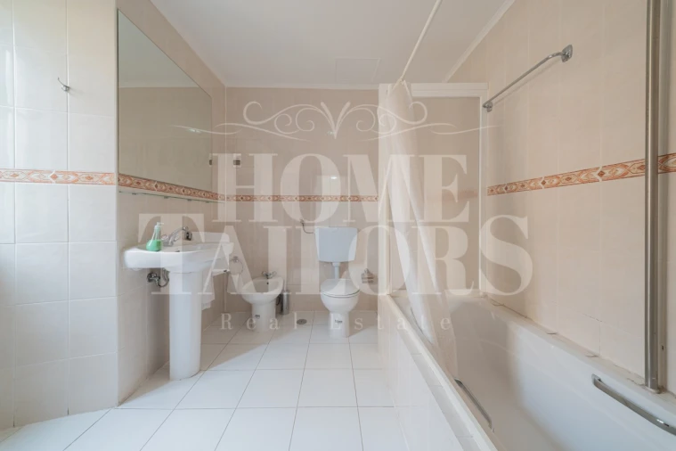 Prédio para Venda em Campo de Ourique Foto 33