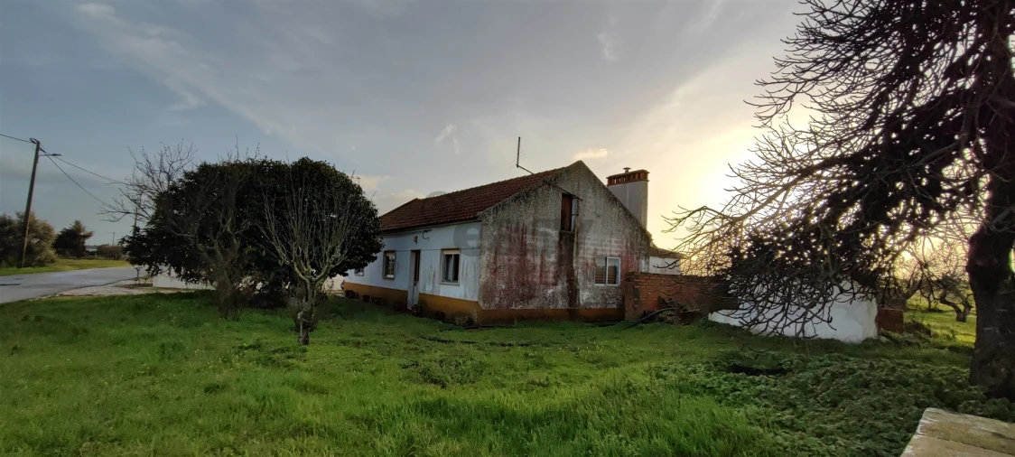 Moradia T3 para Venda em Canha Foto 4