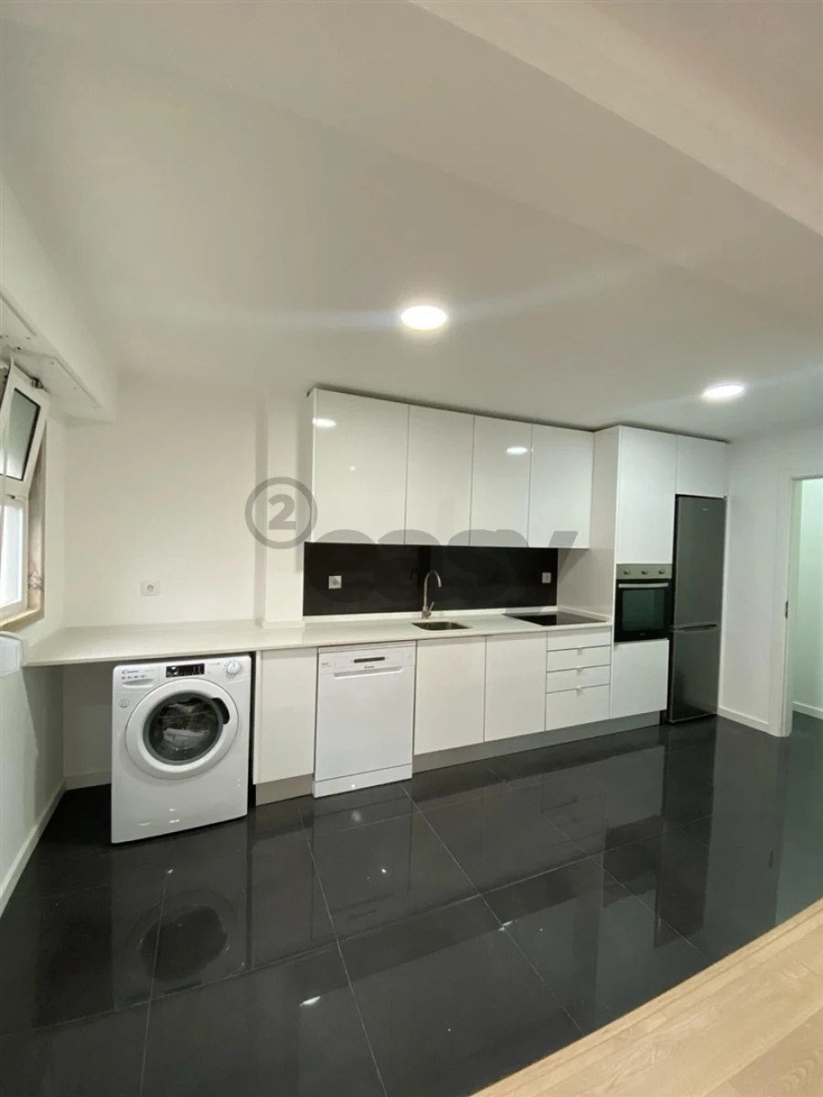 Apartamento T2 para Venda em Falagueira-Venda Nova