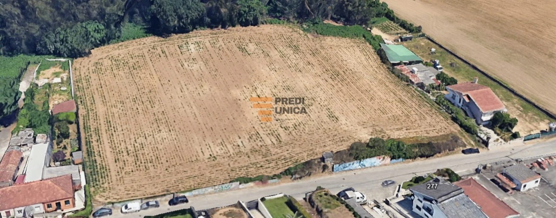 Terreno para Venda em Castêlo da Maia Foto 5