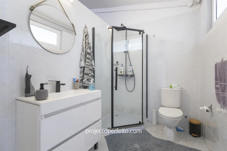 Moradia T5 para Venda em Esmoriz Foto 34