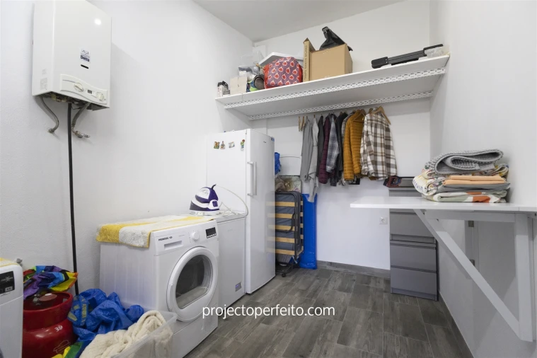 Moradia T5 para Venda em Esmoriz Foto 32