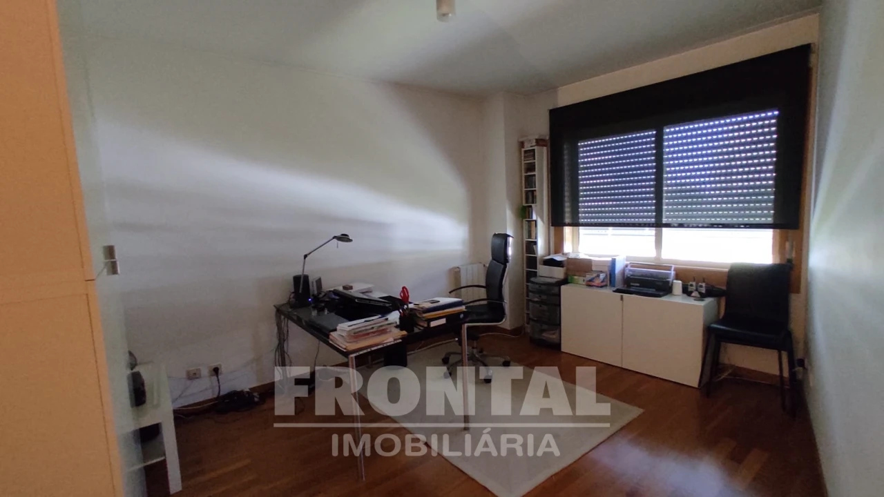 Apartamento T3 para Venda em Aldoar, Foz do Douro e Nevogilde Foto 27