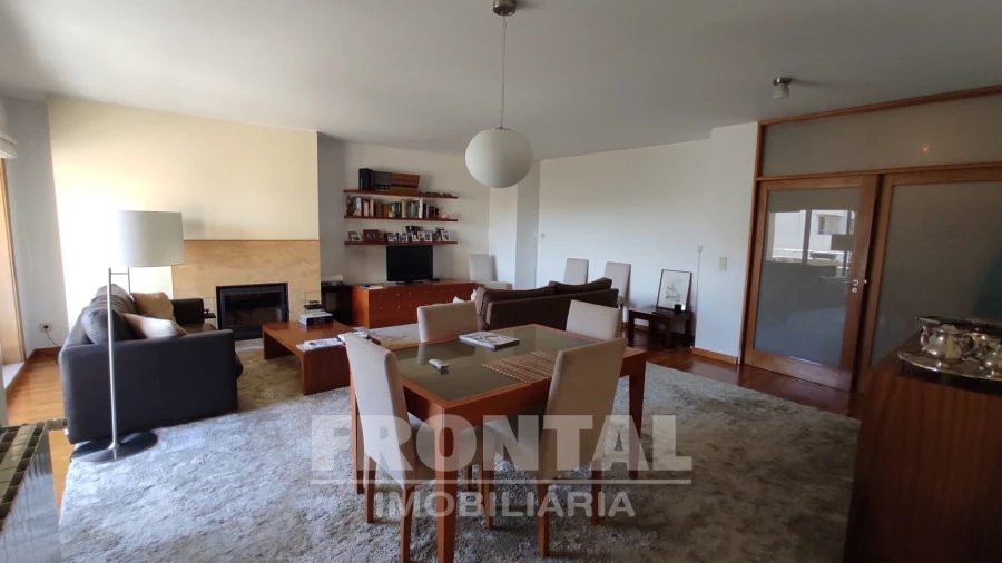 Apartamento T3 para Venda em Aldoar, Foz do Douro e Nevogilde Foto 7