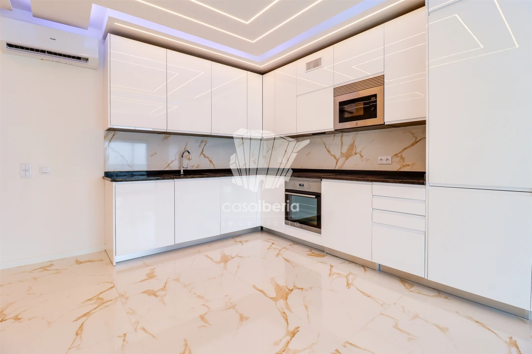 Apartamento T2 para Venda em Quarteira Foto 7