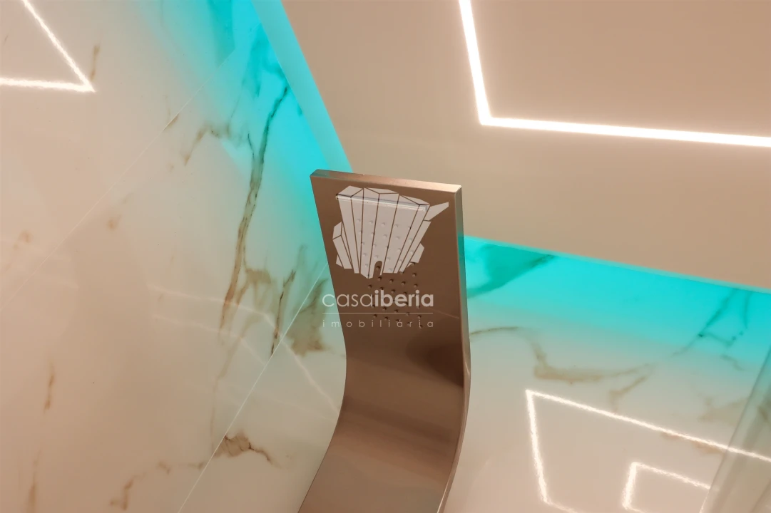 Apartamento T2 para Venda em Quarteira Foto 32