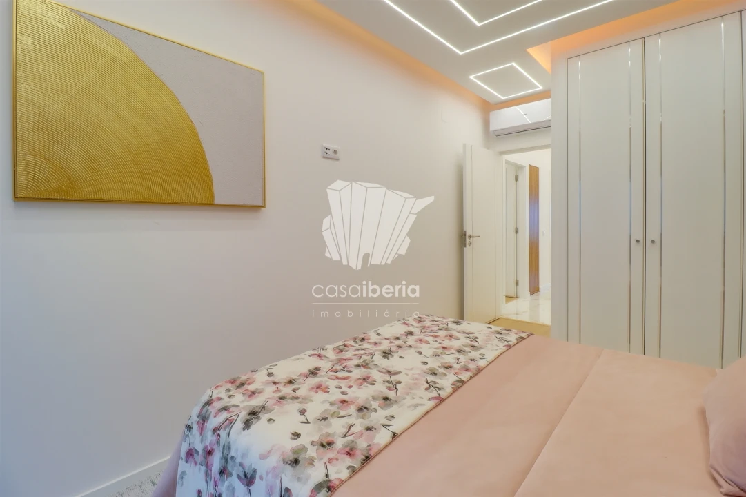 Apartamento T2 para Venda em Quarteira Foto 19