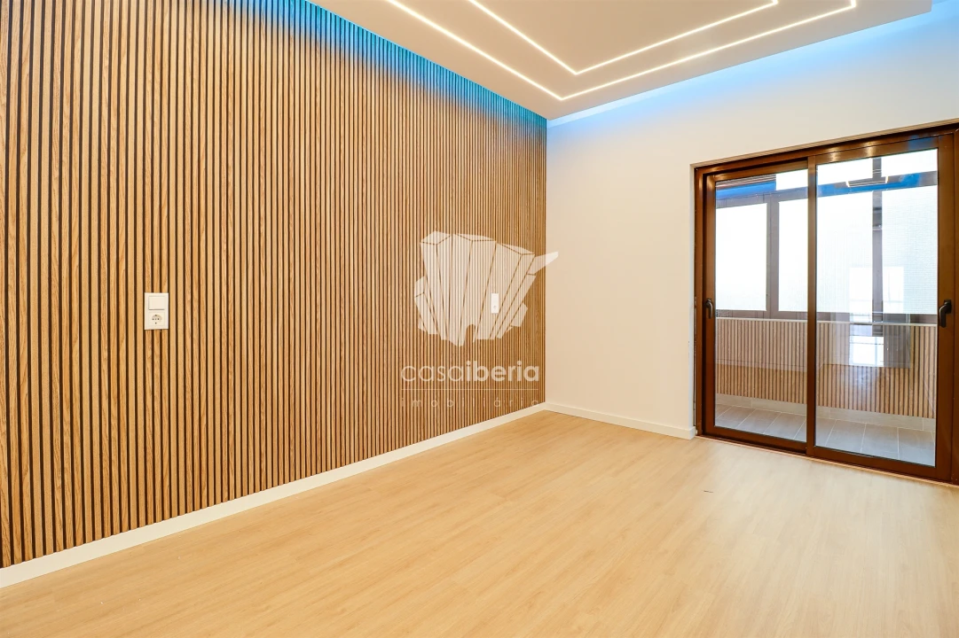 Apartamento T2 para Venda em Quarteira Foto 15