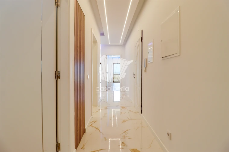 Apartamento T2 para Venda em Quarteira Foto 10