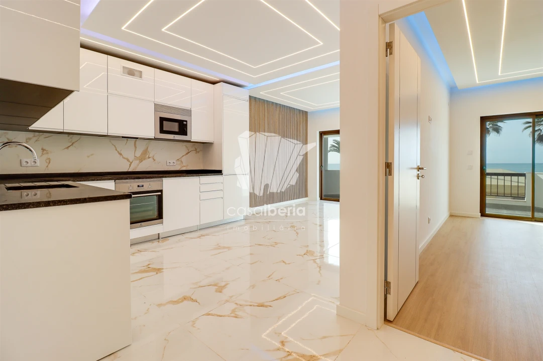 Apartamento T2 para Venda em Quarteira Foto 9