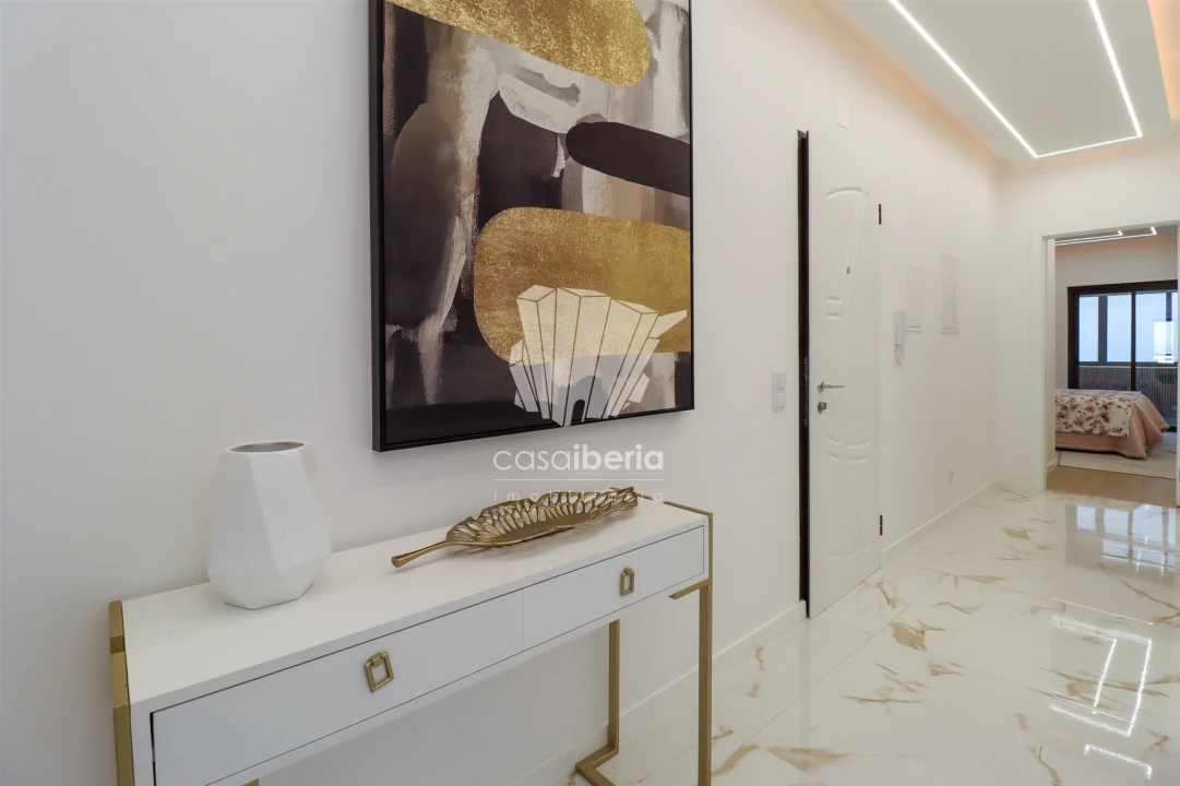 Apartamento T2 para Venda em Quarteira Foto 4