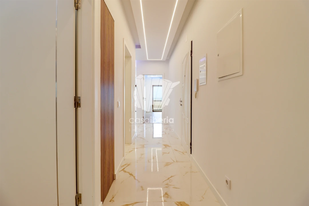Apartamento T2 para Venda em Quarteira Foto 10
