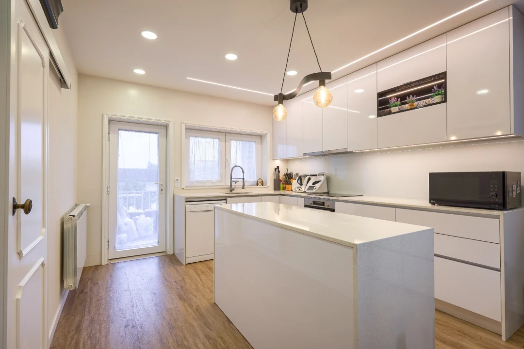 Moradia T3 para Venda em São Bernardo Foto 3