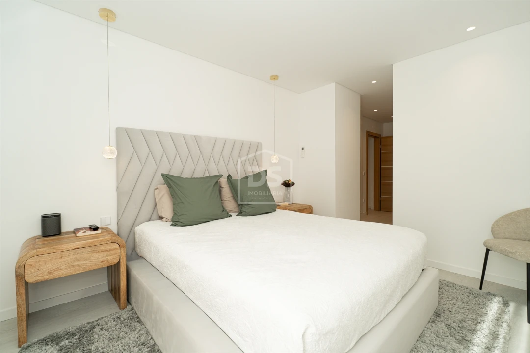 Moradia T4 para Venda em Marrazes e Barosa Foto 27