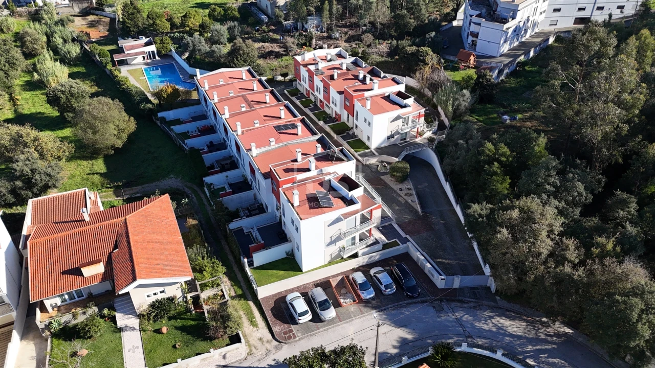 Moradia T4 para Venda em Marrazes e Barosa Foto 50